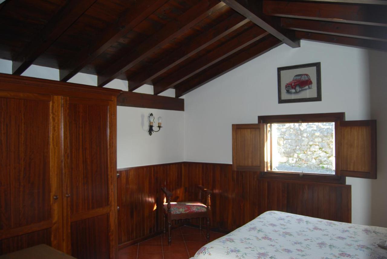 Apartamentos El Perujo โกมิญาส ภายนอก รูปภาพ