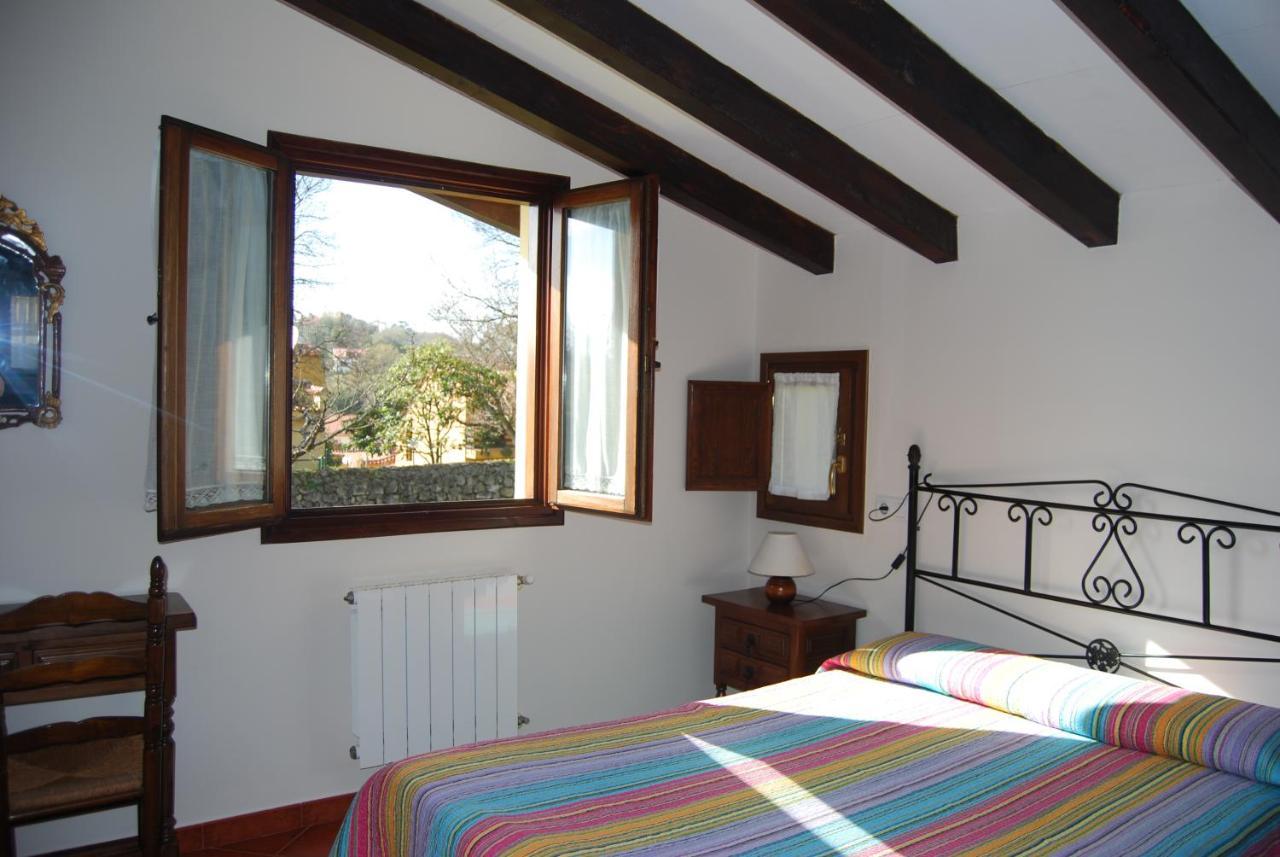 Apartamentos El Perujo โกมิญาส ภายนอก รูปภาพ